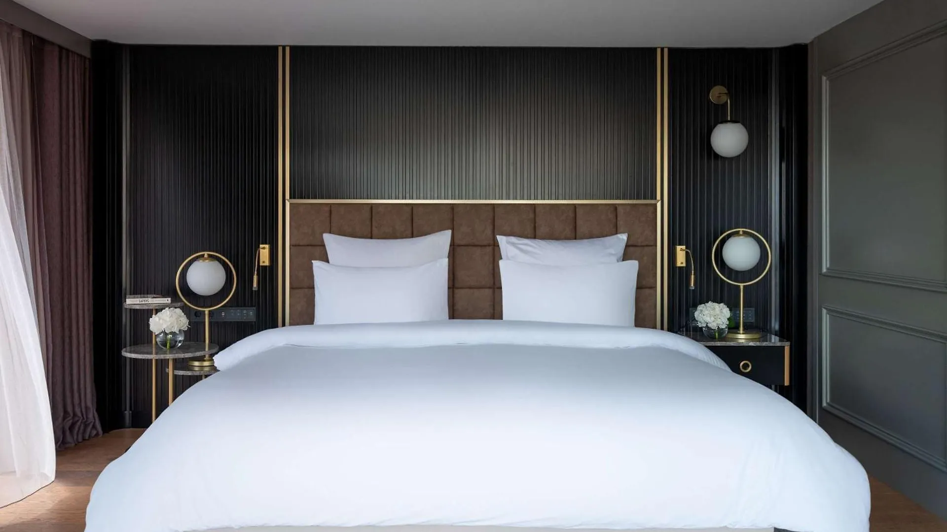 Sofitel Istanbul Taksim Hotel 5*,